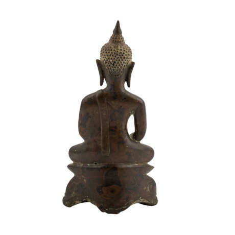 Bronze des sitzenden Buddha. THAILAND, 19. Jahrhundert. - photo 3