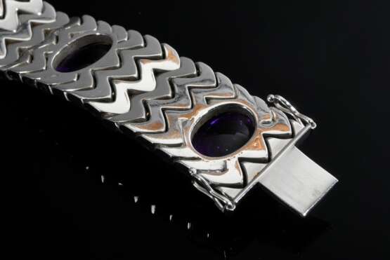 Weißgold 585 Armband mit 7 hohen Amethyst Cabochons, 59,3g, L. 42,9xB.1,8cm, leichte Tragespuren - photo 3