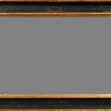 Schwarz gefasster Plattenrahmen mit gemalten Goldornamenten, 19.Jh., FM 39,6x56,8cm, RM 53,6x71cm, Alters- und Gebrauchsspuren - photo 1