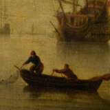 Unbekannter Künstler des 17.Jh. "Holländische Marine mit Salut schießendem Schiff", Öl/Leinwand doubliert, hinter Glas, 25,2x28,4cm (m.R. 33,6x36,5cm), leichtes Craquelé, rest. - Foto 3
