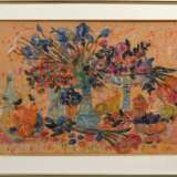 Klosowski, Alfred (*1927) "Stillleben mit Blumen, Vasen und Früchten", Aquarell/Pastellkreide auf braunem Tonpapier, u. sign., 67x97cm (m.R. 89,5x119cm) - photo 2