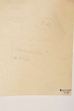 Maetzel-Johannsen, Dorothea (1886-1930) "Mädchenbildnis" um 1927, Bleistift, verso Nachlassstempel/bez., im Passepartout montiert, 26x17,2cm (m.PP. 50x35cm), leicht vergilbt, min. fleckig, Nachlass Moni… - Foto 2