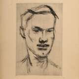 3 Bargheer, Eduard (1901-1979) "Herren-Portraits" (2 Matrosen und Selbst?) 1931/1934/1935, Radierungen, u.r. sign./dat., PM 35x27,5/38x24,5/42,8x29,7cm, BM je ca. 52x40cm, vergilbt, kleine Defekte - photo 4