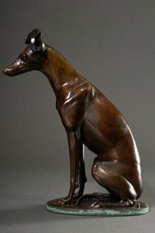 Reschke, Carl (1872-?) "Sitzender Windhund" 1910, Bronze, auf der Plinthe bez./dat., H. 36cm - Foto 3