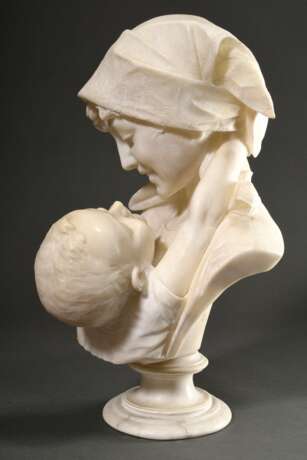 Marmor Skulptur "Mutter und Kind", auf rundem Sockel (Büste darauf drehbar), verso monogr./dat./bez., wohl Italien, H. 52,5cm, Sockel best. - фото 5