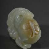 Helles Jade Toggle "Hulu Flaschenkürbisse und Schmetterling", China, 6x4,2x1,8cm - photo 4