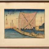 Keisai Eisen (1790-1848) "Tsukuda oki no shiranauo-tori" (Fischen nach Jungfischen in der Bucht bei Tsukuda) um 1830, Farbholzschnitt, sign. Keisai ga, aus der Serie Tôto hanagoyomi (Floraler Kalender der östli… - Foto 2