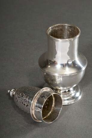 Zuckerstreuer in Urnenform, MZ: verschlagen, London 1741, Silber 925, 129g, H. 14,3 - Foto 3