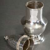 Zuckerstreuer in Urnenform, MZ: verschlagen, London 1741, Silber 925, 129g, H. 14,3 - photo 3