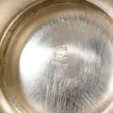 Runde Deckelterrine in schlichter Façon mit beidseitigen Handhaben, Silber 800, 573g, H. 20,2cm, berieben - Foto 6