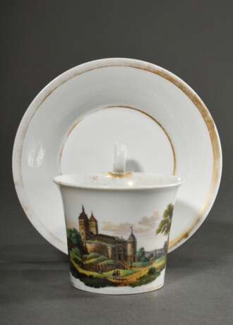 Meissen Biedermeier Tasse/UT mit lupenfeiner Ansicht "Stolpen", 19.Jh., H. 9cm, Goldrand berieben - Foto 2