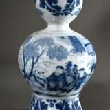 Frankfurter Fayence Vase in Kalebassenform auf oktogonalem Fuß mit Blaumalerei "Chinoiserien und Blattfriesen", Anfang 18.Jh., als Lampe montiert, H. 66cm - Foto 4