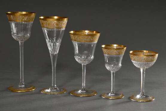 30 Saint Louis Christalerie "Thistle" Gläser: 10 Rotwein (H. 20,3cm), 7 Weißwein (H. 16,5cm), 2 Sekt (H. 20cm), 4 Likör (H. 11,6cm) und 7 Sherry (H. 13cm), 3 berieben - photo 3