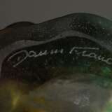 Daum Pâte-de-verre Blattschale in grün-hellgelb mit plastischem braunem Schneckenhaus, verso sign. "Daum France", 20.Jh., L. 9,3cm - photo 4