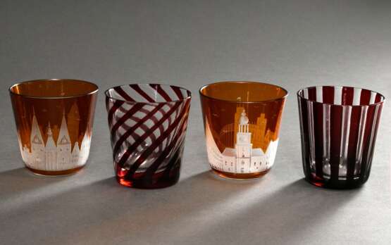 4 Diverse Rotter Gläser mit „Hamburg-, Lübeck- und Streifendekoren“, bernsteinfarben und rot überfangen, H. 8cm, 2x am Boden sign. - фото 1