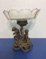 Блюдо для фруктов на бронзовой подставке, конец 19-го века