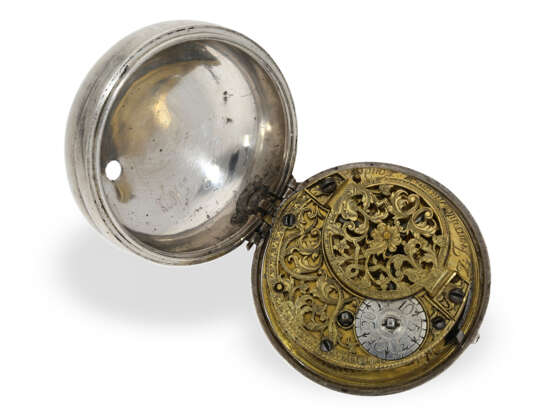 Pocket watch: large, early pocket watch with unique relief ca… - photo 4