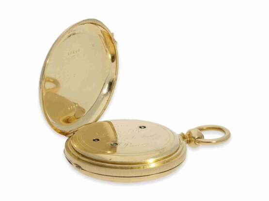 Pocket watch: early gold hunting case repeater with seconde m… - photo 4