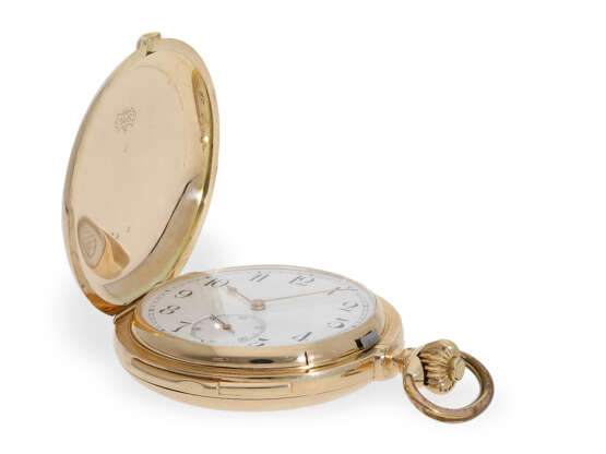 Pocket watch: heavy gold hunting case watch with minute repea… - фото 5