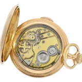 Pocket watch: heavy and large 18K gold hunting case repeater… - фото 2