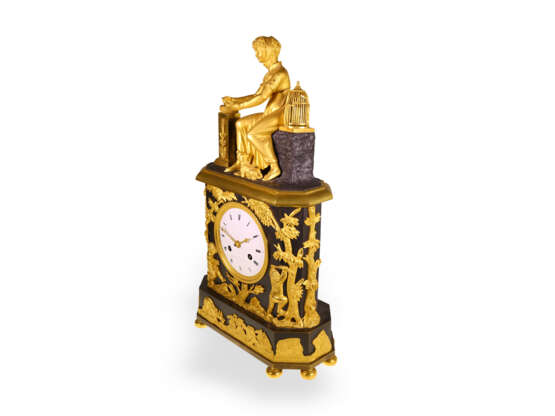 Table clock: important bronze clock of outstanding quality, C… - photo 2