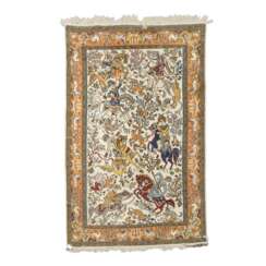 Orientteppich. IRAN, 20. Jahrhundert, ca. 221x138 cm.