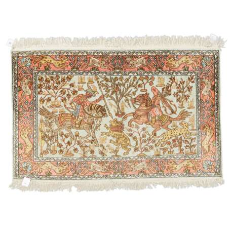 Orientteppich aus Kaschmirseide. 20. Jahrhundert, ca. 75x119 cm. - photo 1