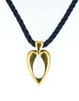 Heart-Gold-Pendant