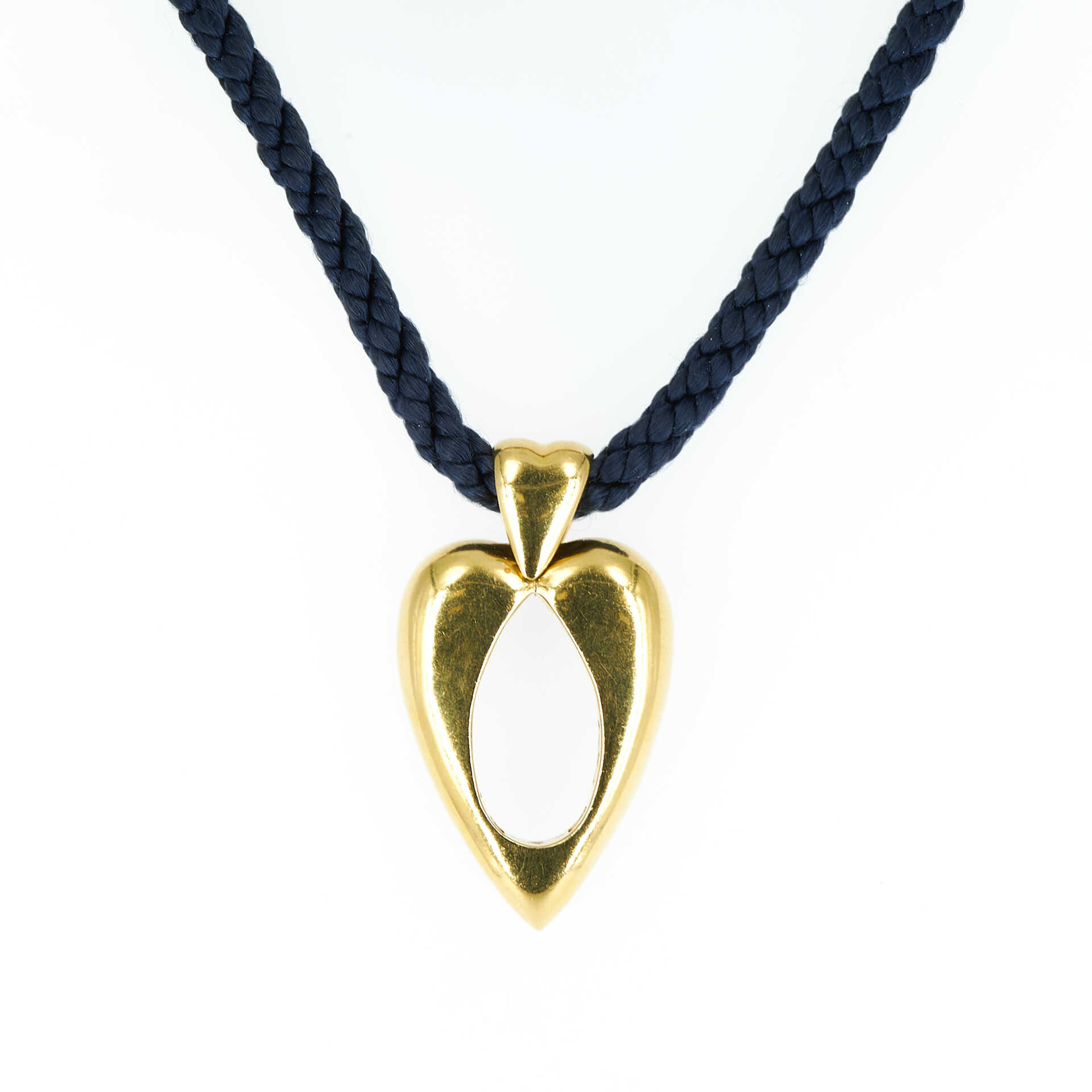 Heart-Gold-Pendant