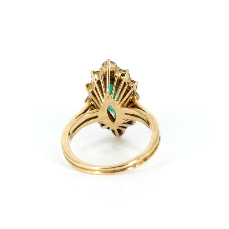 Emerald-Diamond-Ring - photo 3