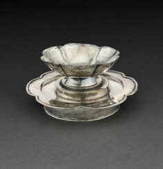 A SILVER HEXALOBED CUP AND A CUP STAND