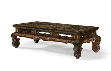 A LARGE MOTHER-OF-PEARL-INLAID LACQUER TABLE