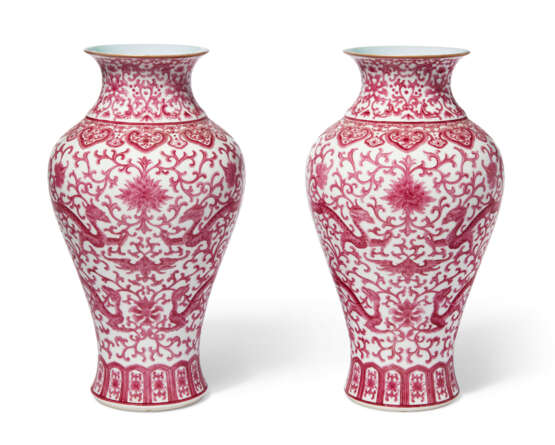 A PAIR OF PUCE-ENAMELED `CHILONG` VASES - photo 1