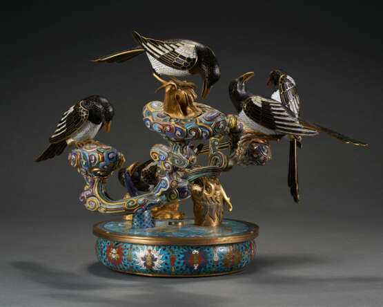 AN UNUSUAL CLOISONN&#201; ENAMEL BASIN WITH MAGPIES - фото 5