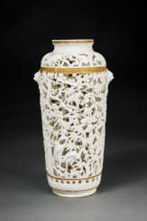 A VERY RARE AND LARGE DEHUA RETICULATED VASE