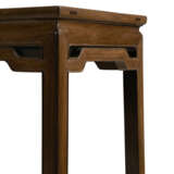 A RARE SMALL HUANGHUALI CORNER-LEG SIDE TABLE - photo 4