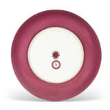 A FAMILLE ROSE `EGGSHELL` RUBY-BACK `LADY AND CHILDREN` DISH - фото 2