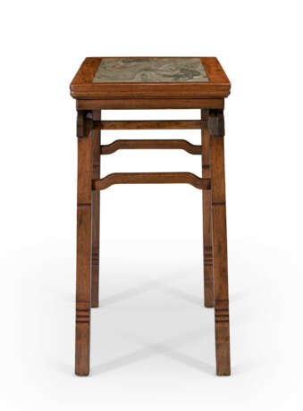 A VERY RARE GREEN MARBLE-INSET HUANGHUALI WINE TABLE - фото 4