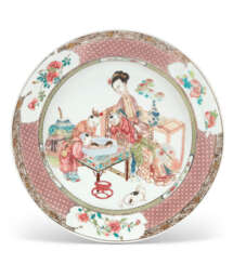 A FAMILLE ROSE &#39;LADY AND CHILDREN&#39; DISH