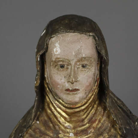 Weibliche Heiligenfigur - wohl spätgotisch, Holz, geschnitzt… - фото 9