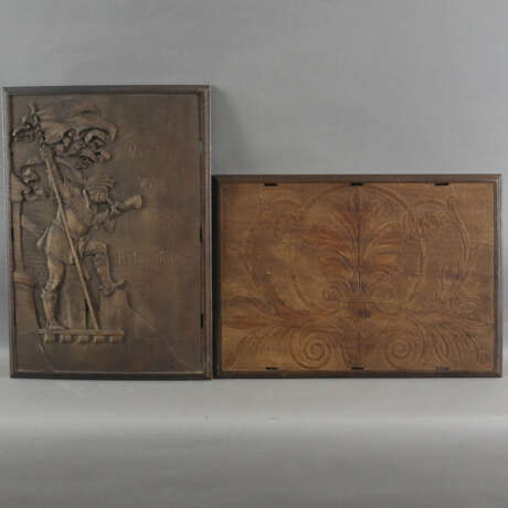 Zwei große Buchdeckel / Umschlagtafeln aus Holz - 19.Jh., Ha… - фото 1