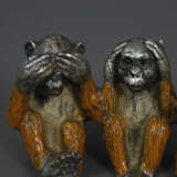 Drei „Sanzaru“-Affen - farbig staffierte Metallfigur in der … - photo 3