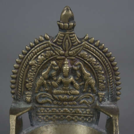Zwei Diya-Öllampen - Indien, vor 1900, Bronzelegierung, in t… - Foto 4