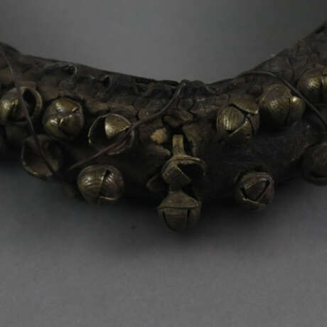 Zierkummet mit Glocke und Schellenbehang - Leder / Bronze, I… - фото 5