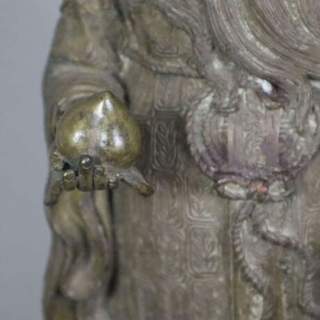 Figürliche Bronze „Shoulao“ - China, ausgehende Qing-Dynasti… - photo 8
