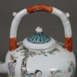 Teekännchen - China, nach 1900, Porzellan, gedrückte Kugelwa… - Foto 4