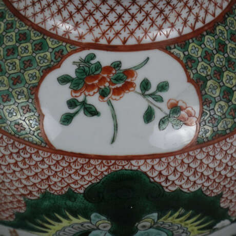Ein Paar Famille verte-Vasen - China, Porzellan, gebauchte F… - фото 7