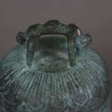 Tempelglocke - China, helle Bronze mit grüner Patina, Wandun… - photo 3