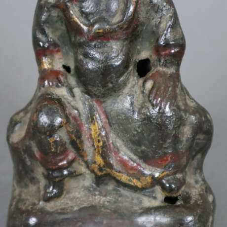Figurine des Kriegsgottes Guandi - China, Qing-Dynastie, 18.… - Foto 4