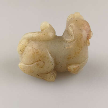 Jadefigur "Bixie" - China, wohl Qing-Dynastie, eventuell frü… - фото 4